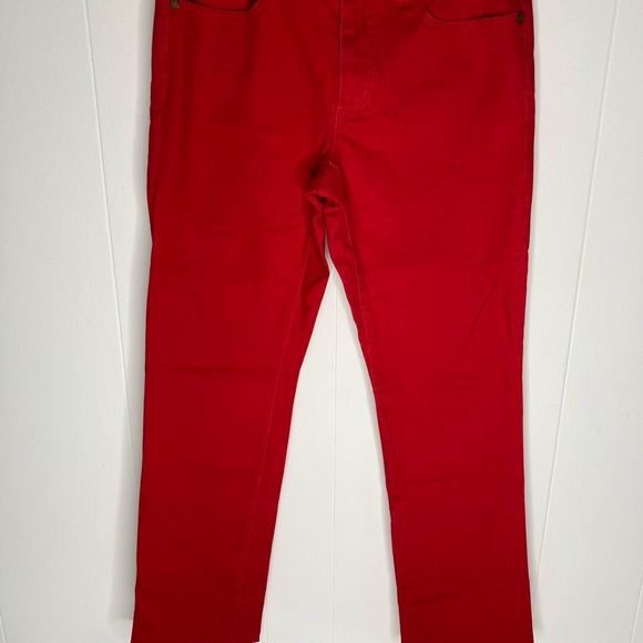 CHAPS Denim Red Daniella curvy fit jeans size 4 like new! - Picture 15 of 15